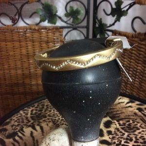 Lia Sophia Goldtone Braclet W/stones. NWT